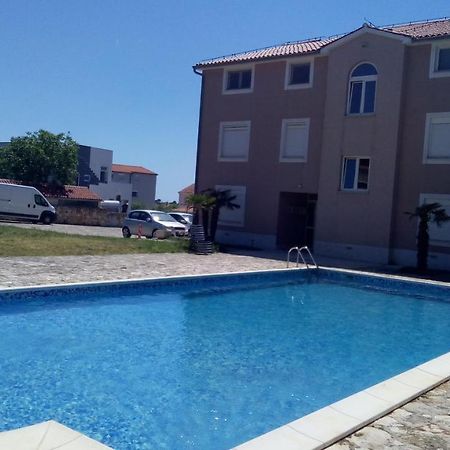 Apartma Andrea Medulin Bagian luar foto